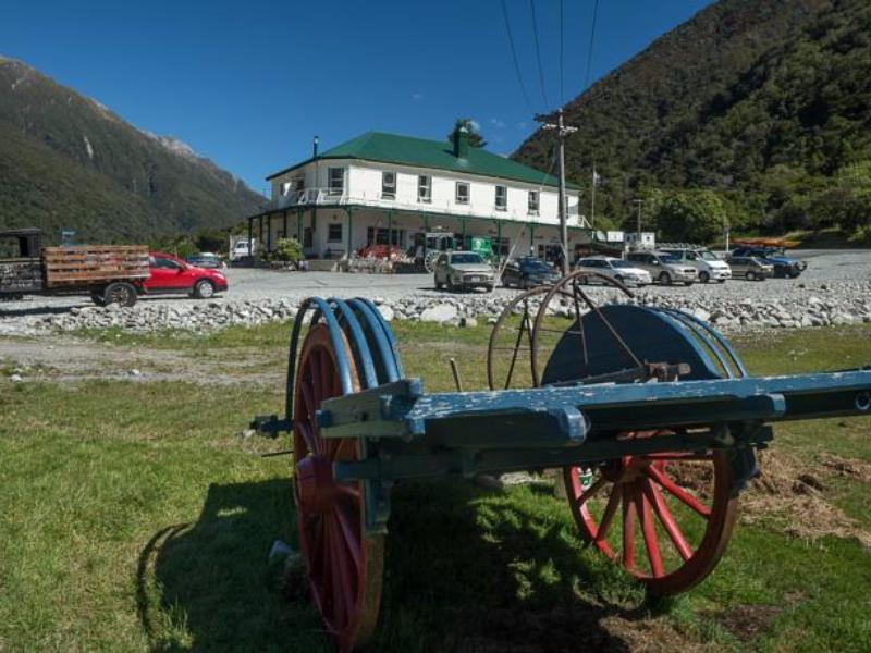 Otira Stagecoach Hotel 외부 사진