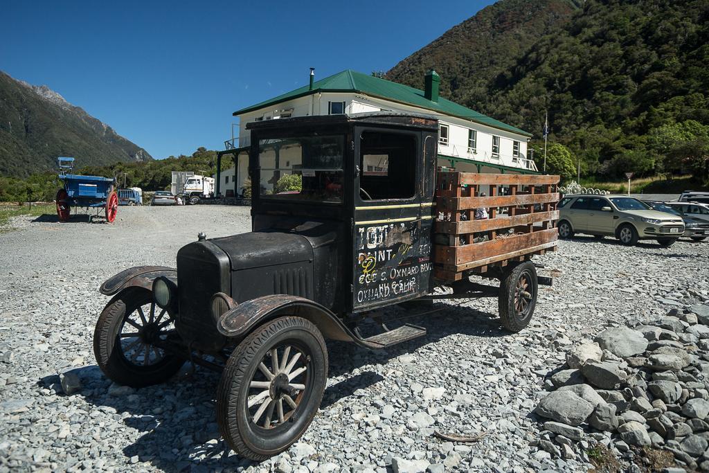 Otira Stagecoach Hotel 외부 사진