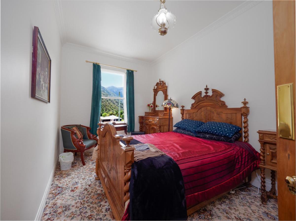 Otira Stagecoach Hotel 외부 사진