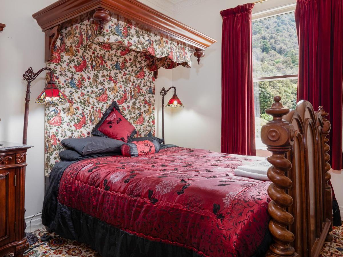 Otira Stagecoach Hotel 외부 사진
