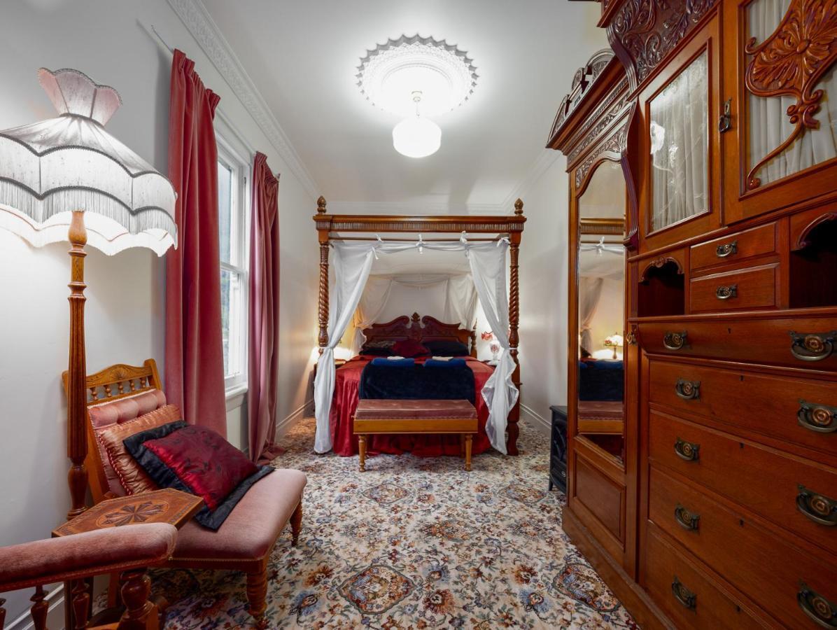 Otira Stagecoach Hotel 외부 사진